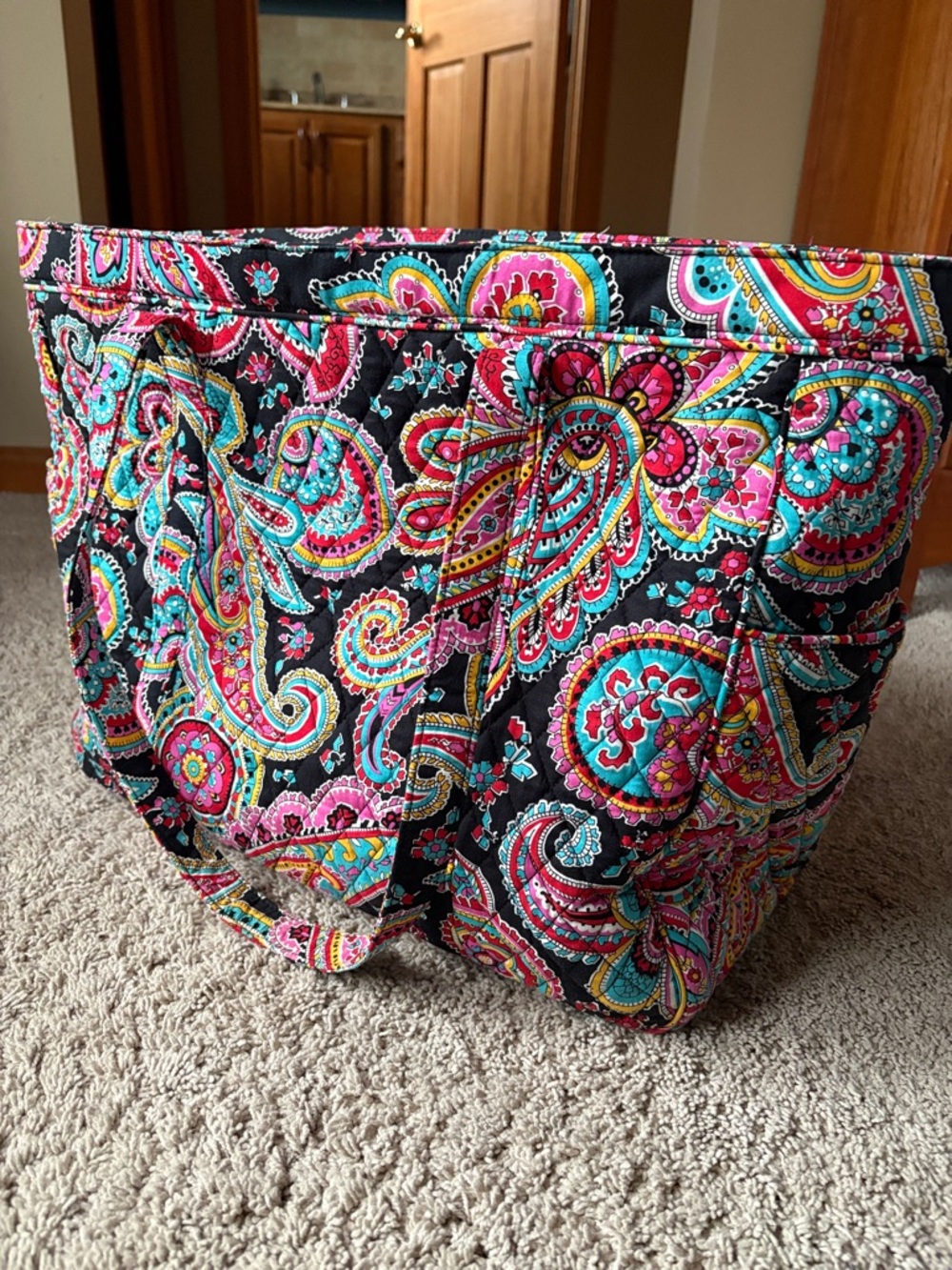Vera Bradley large quilted tote - Parisian Paisley - Picture 8 of 9